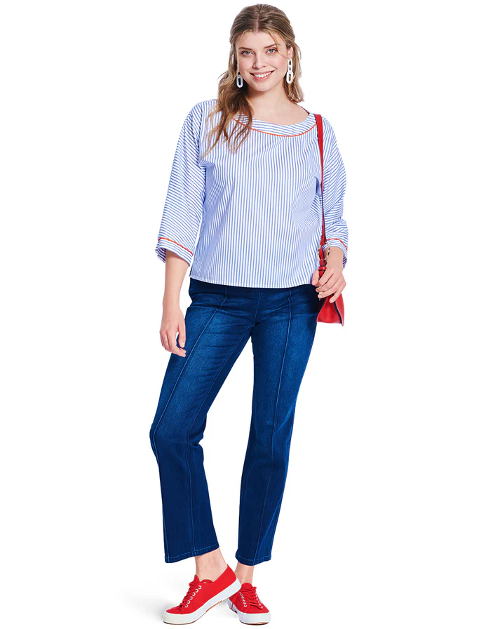 Burda 5843 - Top - Dam